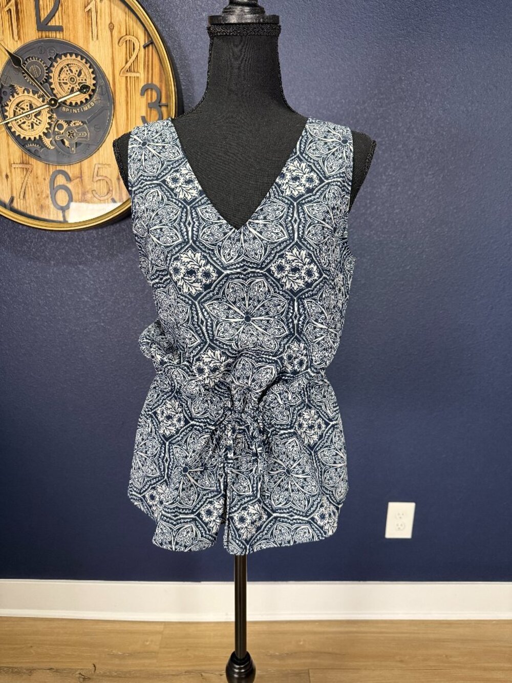 Banana Republic Factory Navy Medallion Print Tie Waist Sleeveless Top | S
